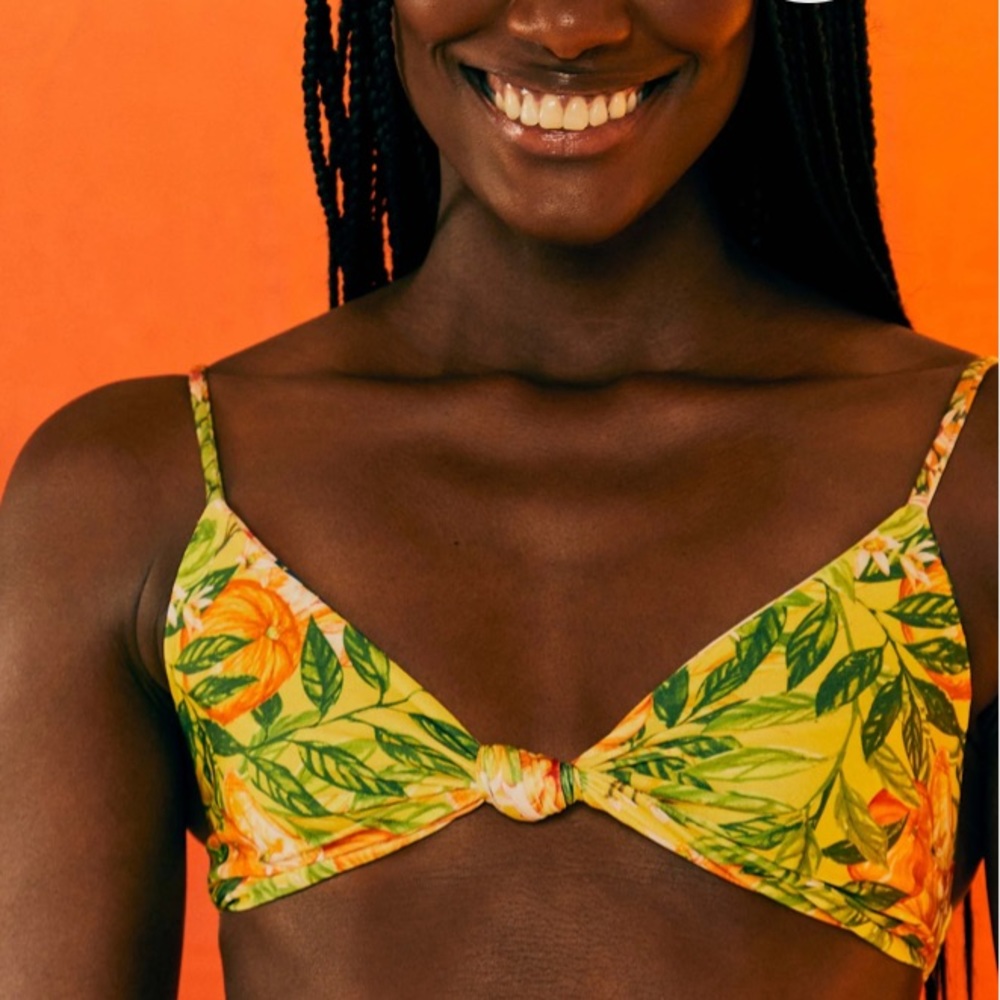 FARM RIO Caipirinha Bikini Top (NWT)